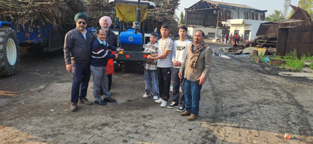 82 tractor trolleys and reflectors were installed